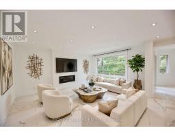 89 Yonge Boulevard, Toronto, ON M5M3G8 Photo 11