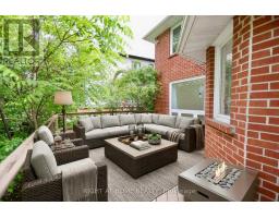 89 Yonge Boulevard, Toronto, ON M5M3G8 Photo 21
