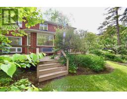 89 Yonge Boulevard, Toronto, ON M5M3G8 Photo 23