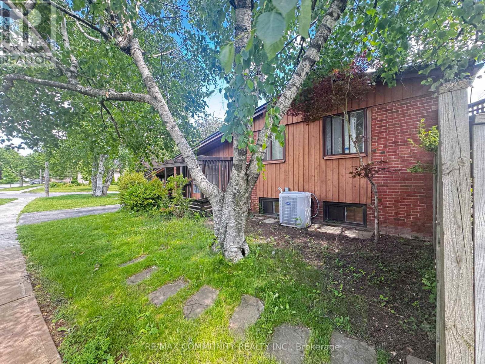 36 BENPRICE COURT - 2