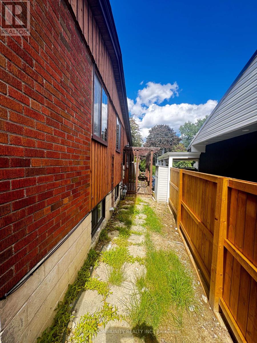 36 BENPRICE COURT - 6