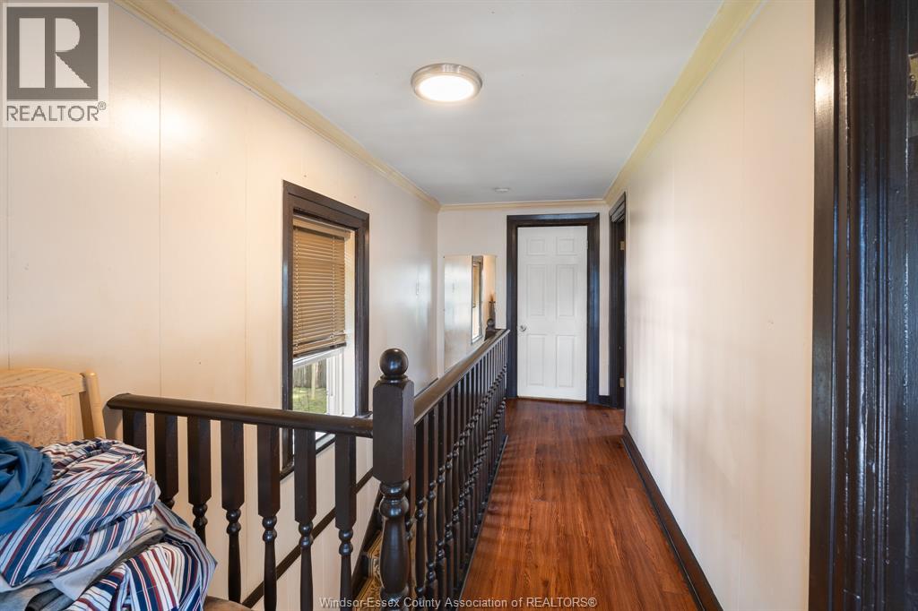 261 Bathurst STREET - Image 19