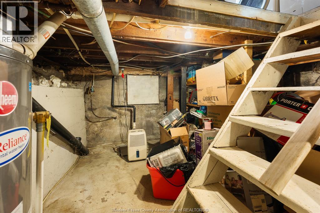 261 Bathurst STREET - Image 26