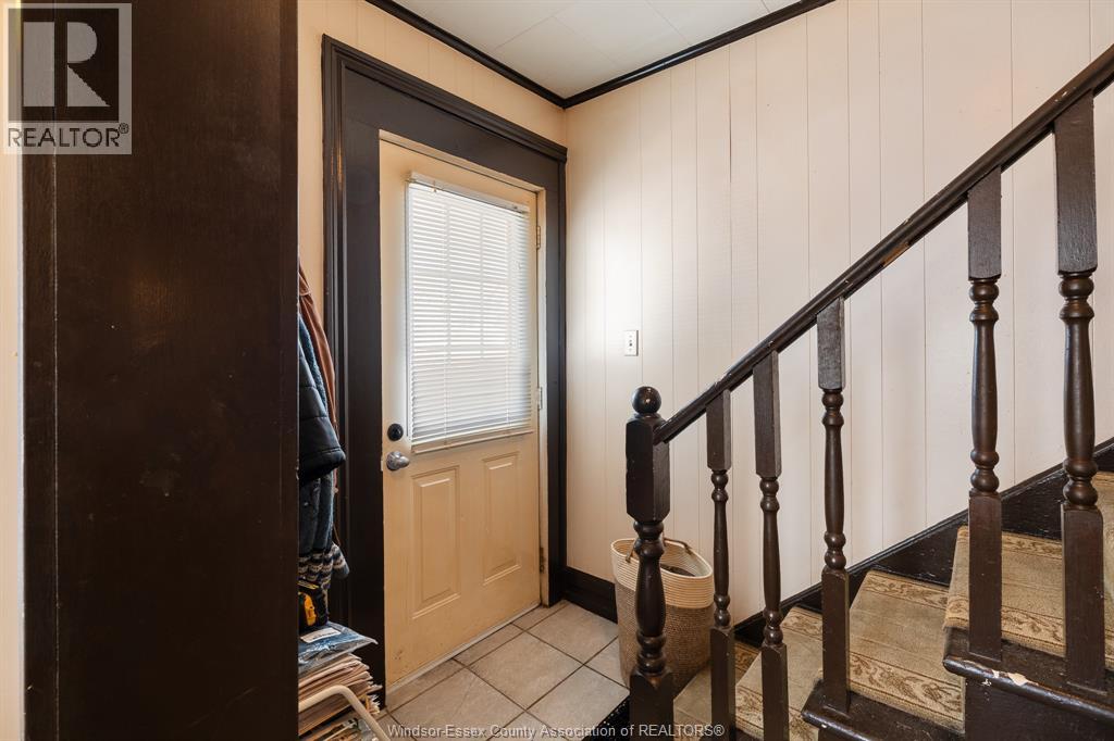 261 Bathurst STREET - Image 5