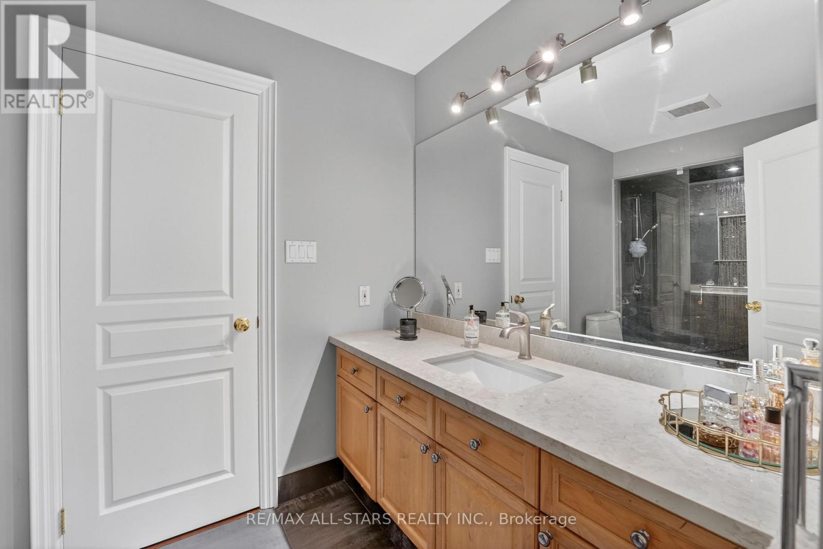 3 BRIDGEWATER DRIVE - 40