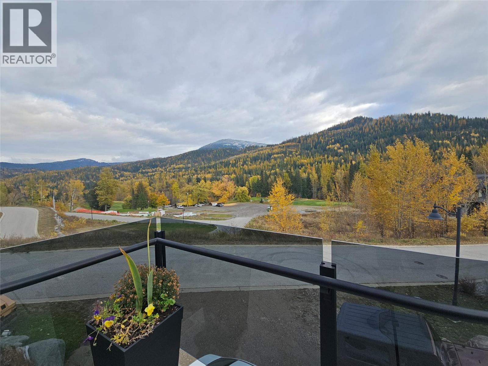 941 Redstone Drive, Rossland