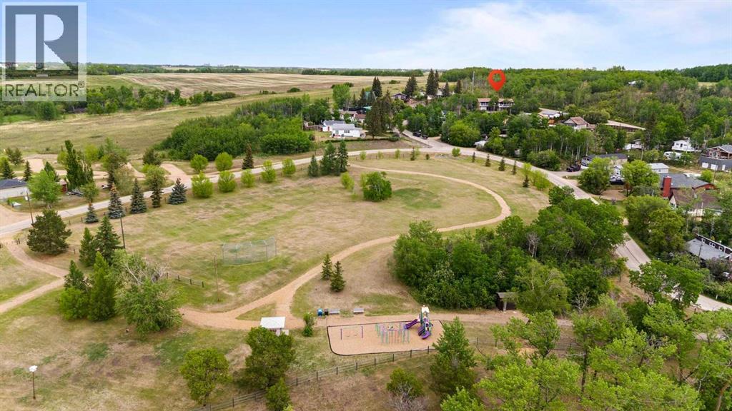 325 Minnewaukan Road - Image 36