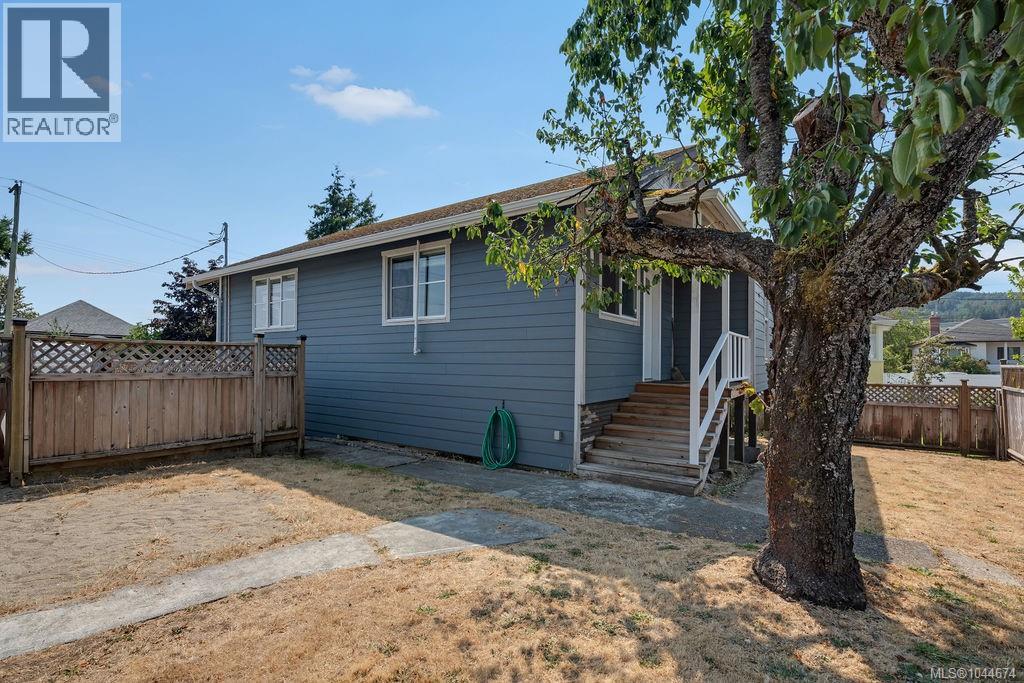 426 & 426A Buller St - Image 59
