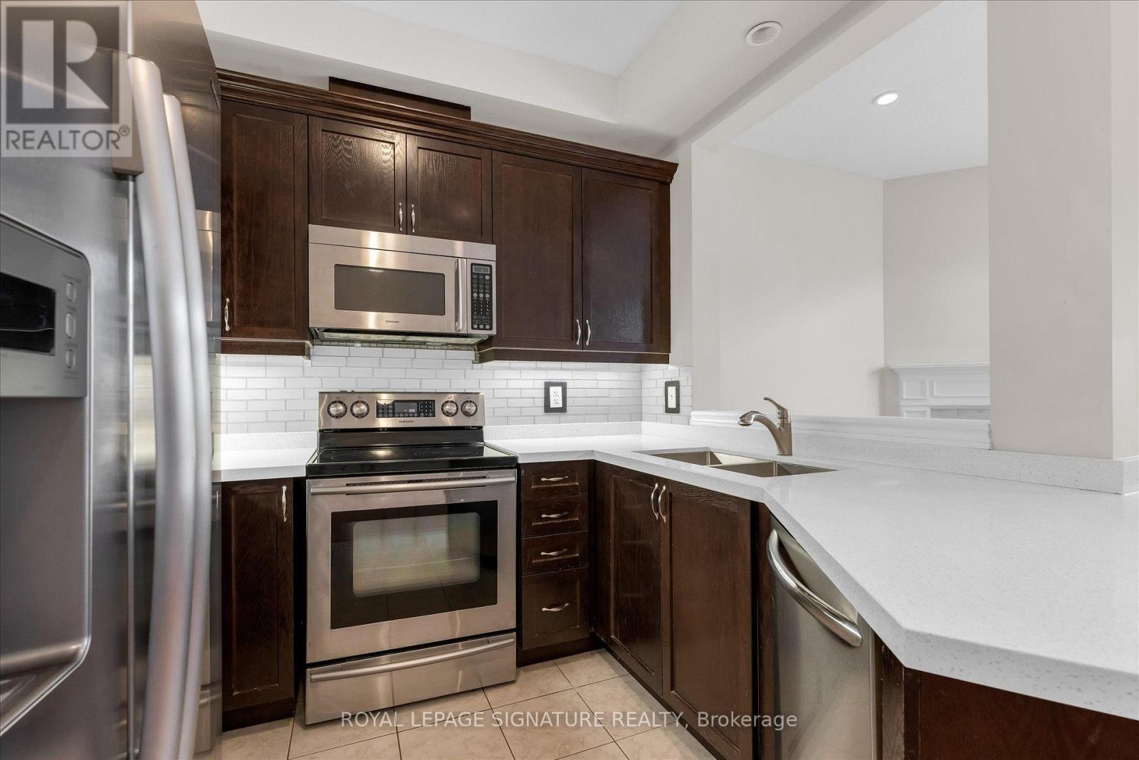 33 BROWVIEW DRIVE - 4