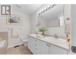 33 Browview Drive, Hamilton, ON L8B0L4 Photo 16