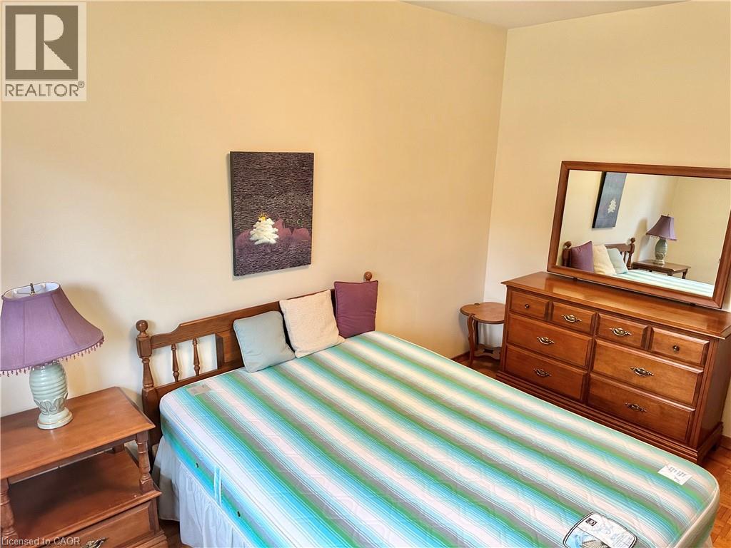 60 SMITH Avenue - Image 20