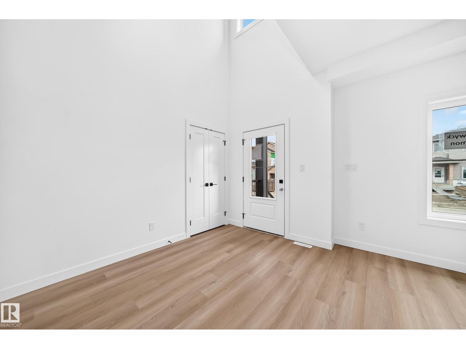 8 Worwyck CM - Image 30