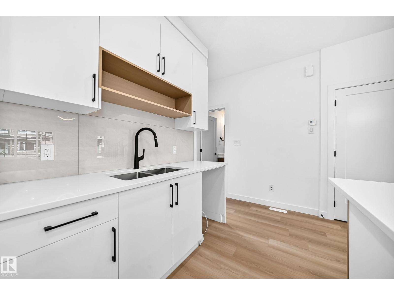 8 Worwyck CM - Image 10
