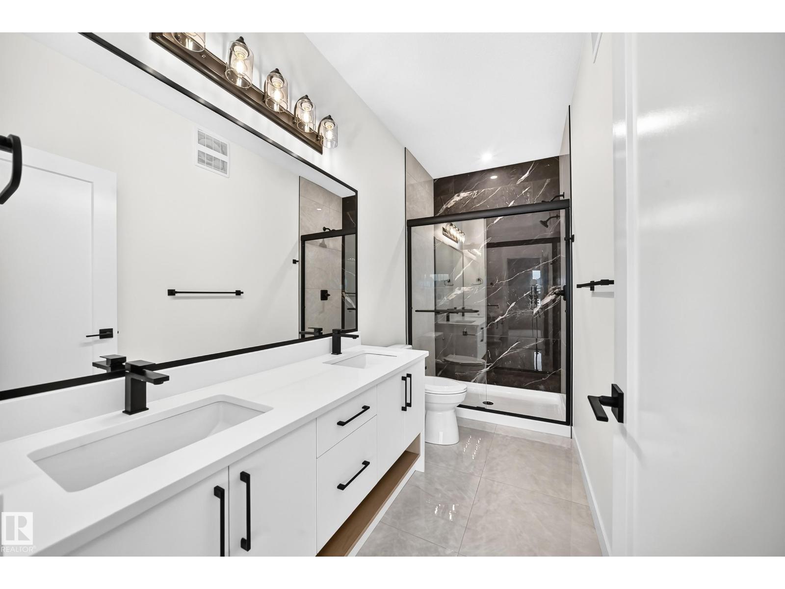 8 Worwyck CM - Image 35