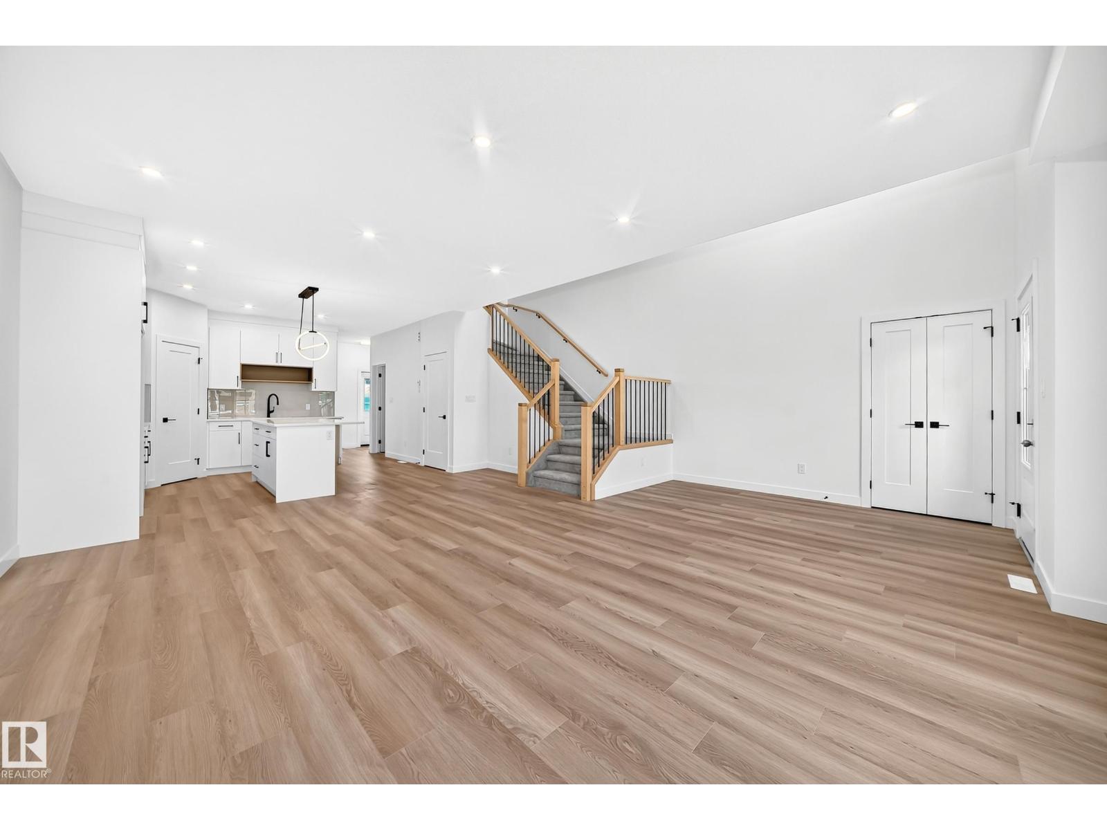 8 Worwyck CM - Image 20