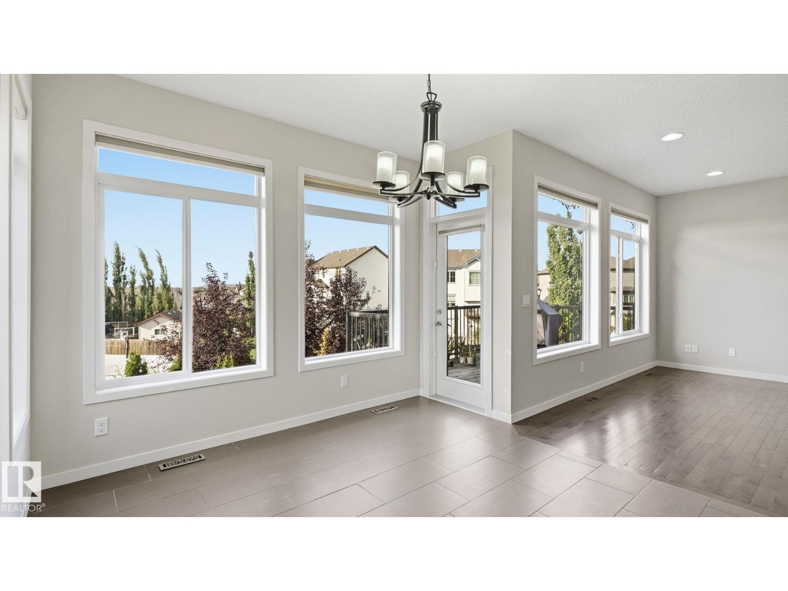 1832 56 ST SW - 10