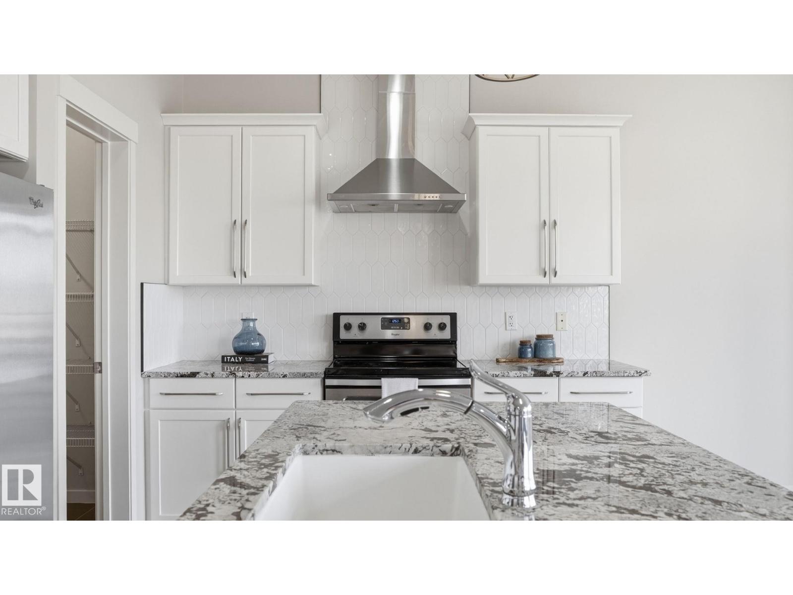 1832 56 ST SW - 21