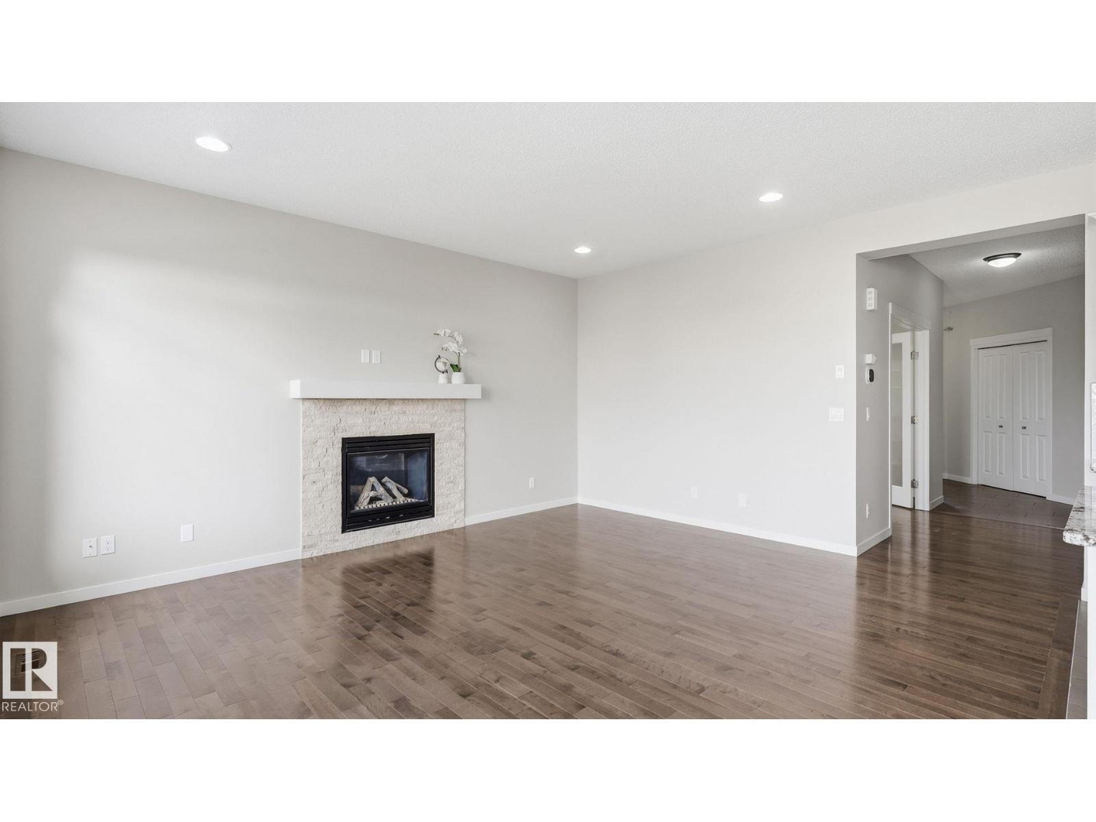 1832 56 ST SW - 3