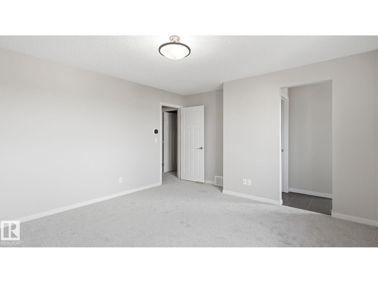 1832 56 ST SW - Image 32