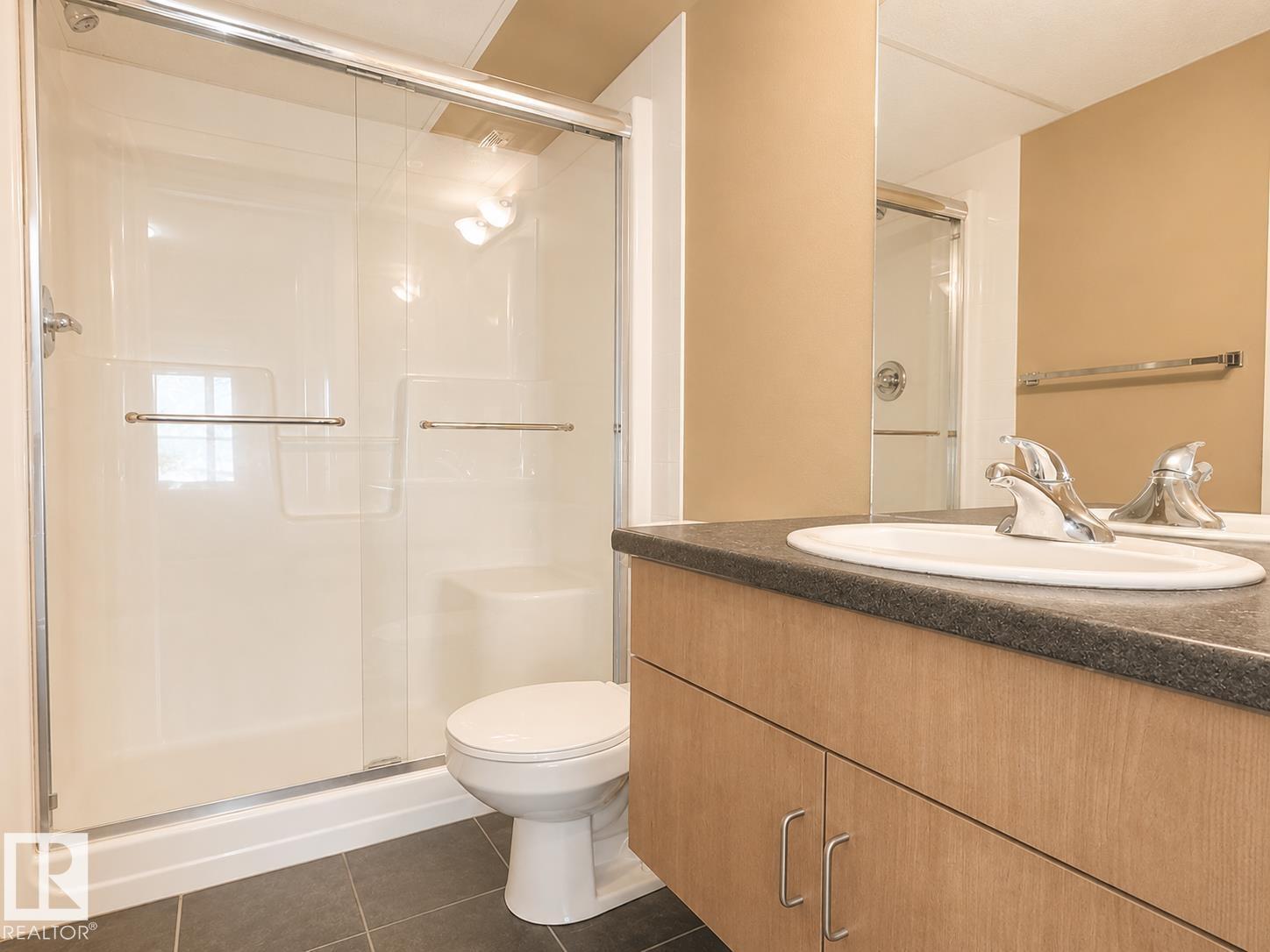 #203 10518 113 ST NW - 14