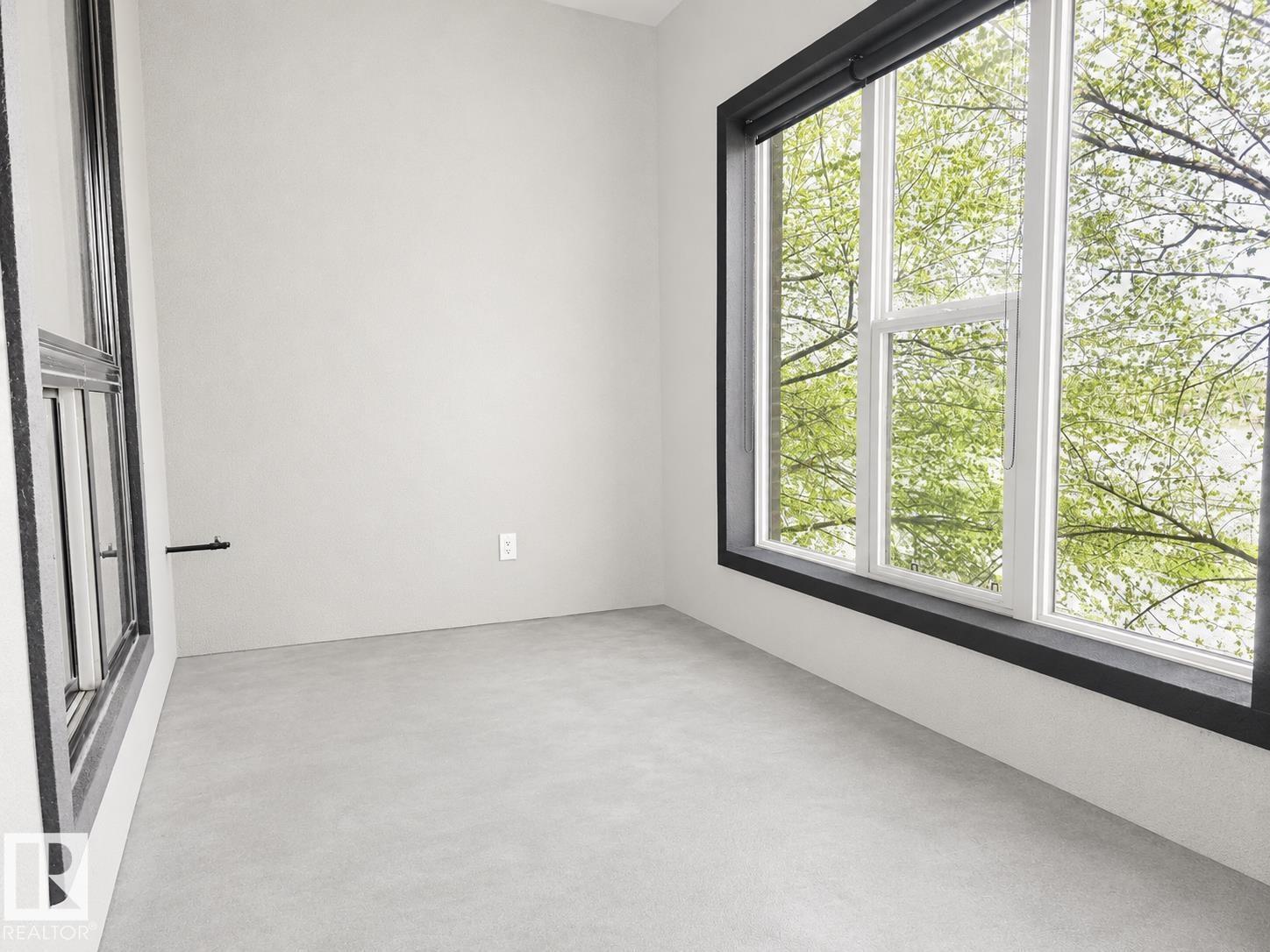 #203 10518 113 ST NW - Image 18
