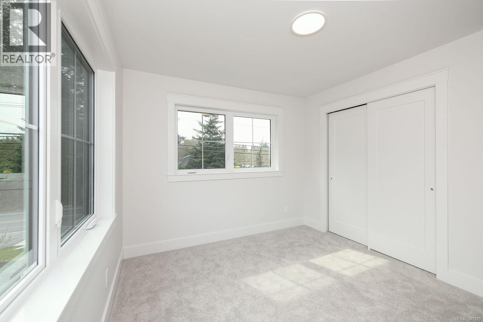 #1 1090 Evergreen Rd - 39