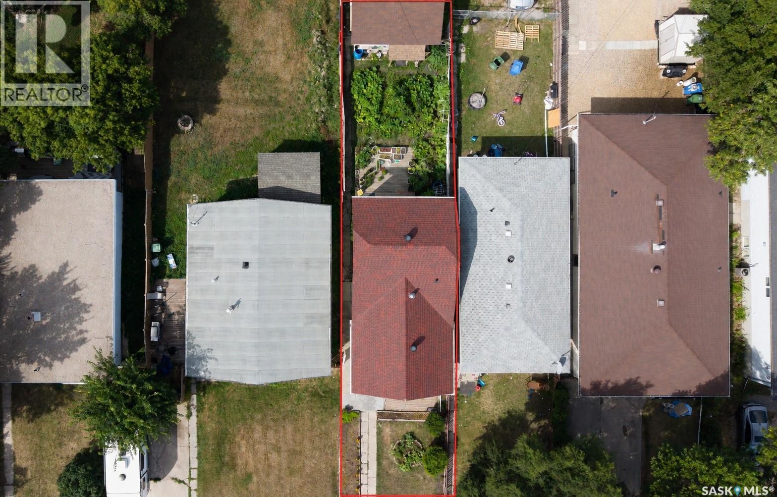 516 Hamilton STREET - 4