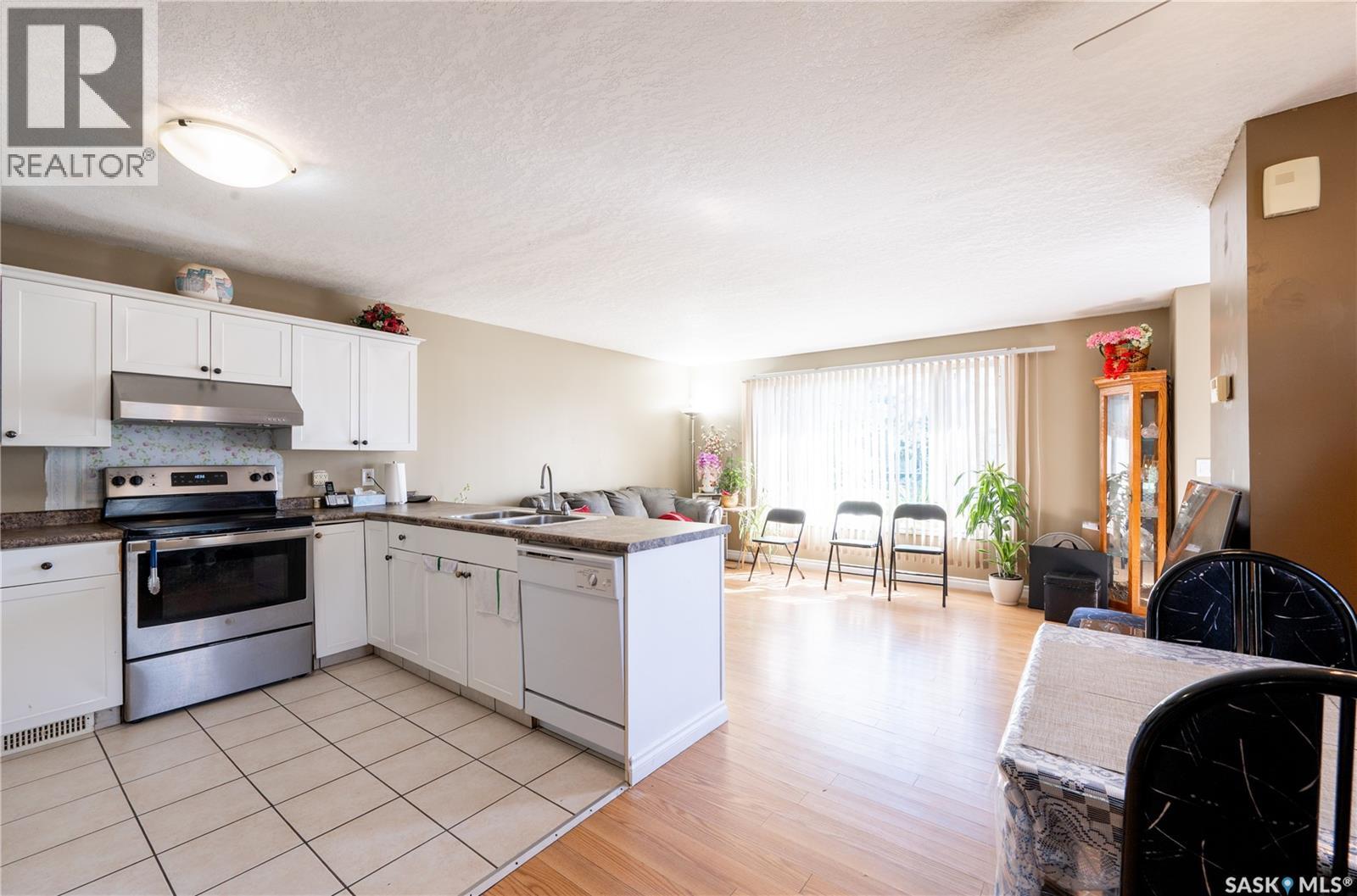 516 Hamilton STREET - 7
