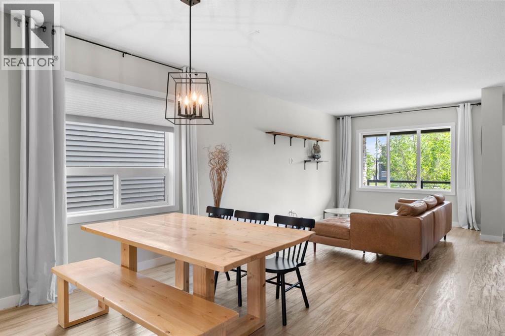 115 Wolf Willow Boulevard SE - 3