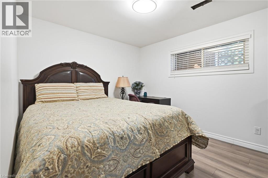 50 ADIS Avenue - Image 36