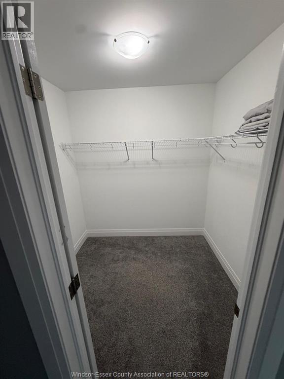 16 BETTY COURT - 23