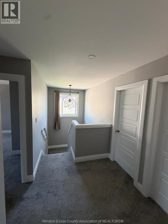 16 BETTY COURT - 30