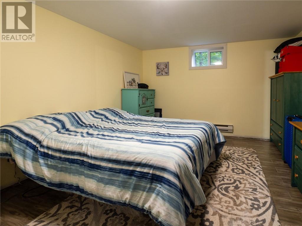 157 Emery Road - Image 59
