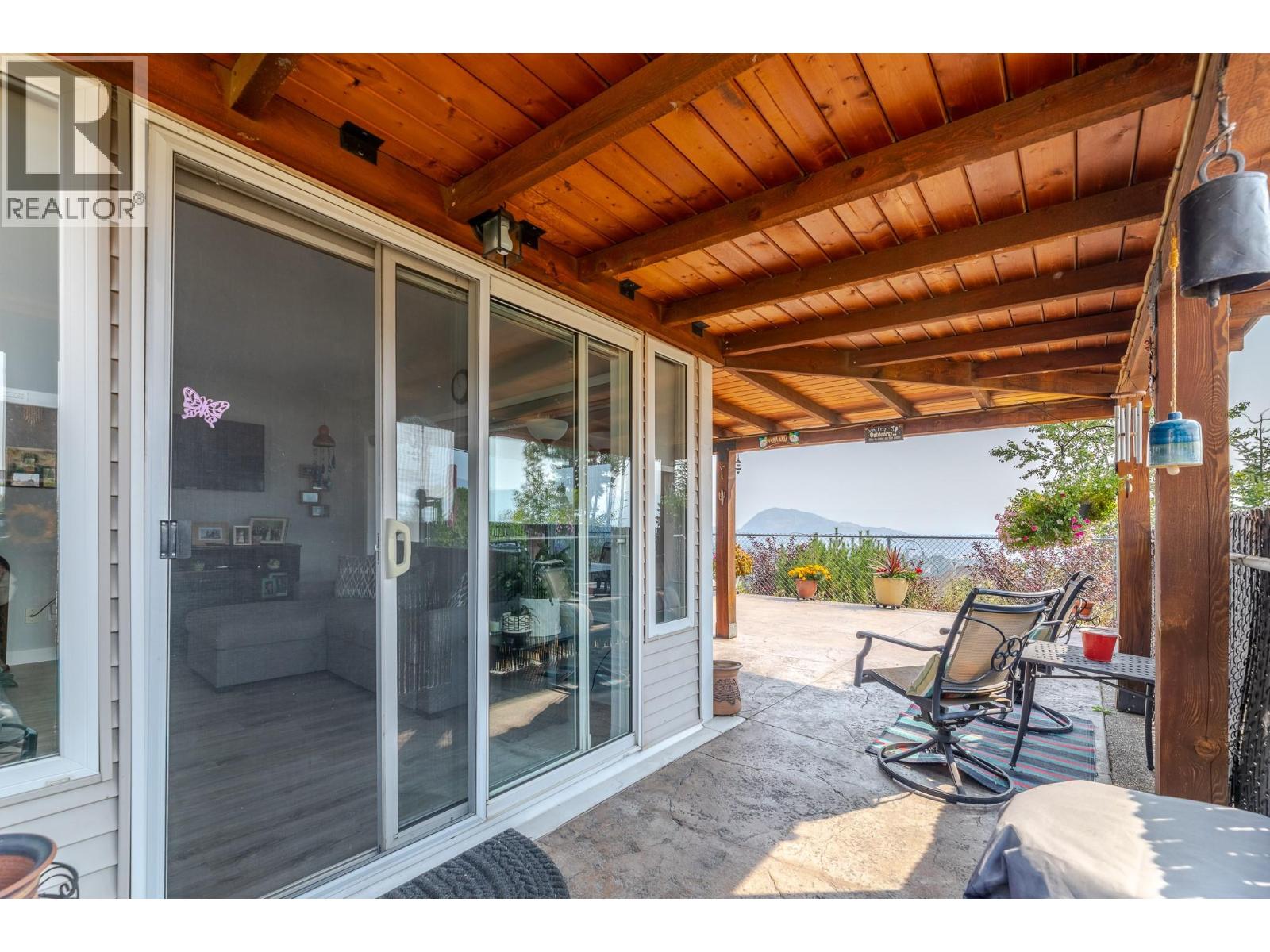 3689 Morningside Drive - Image 18