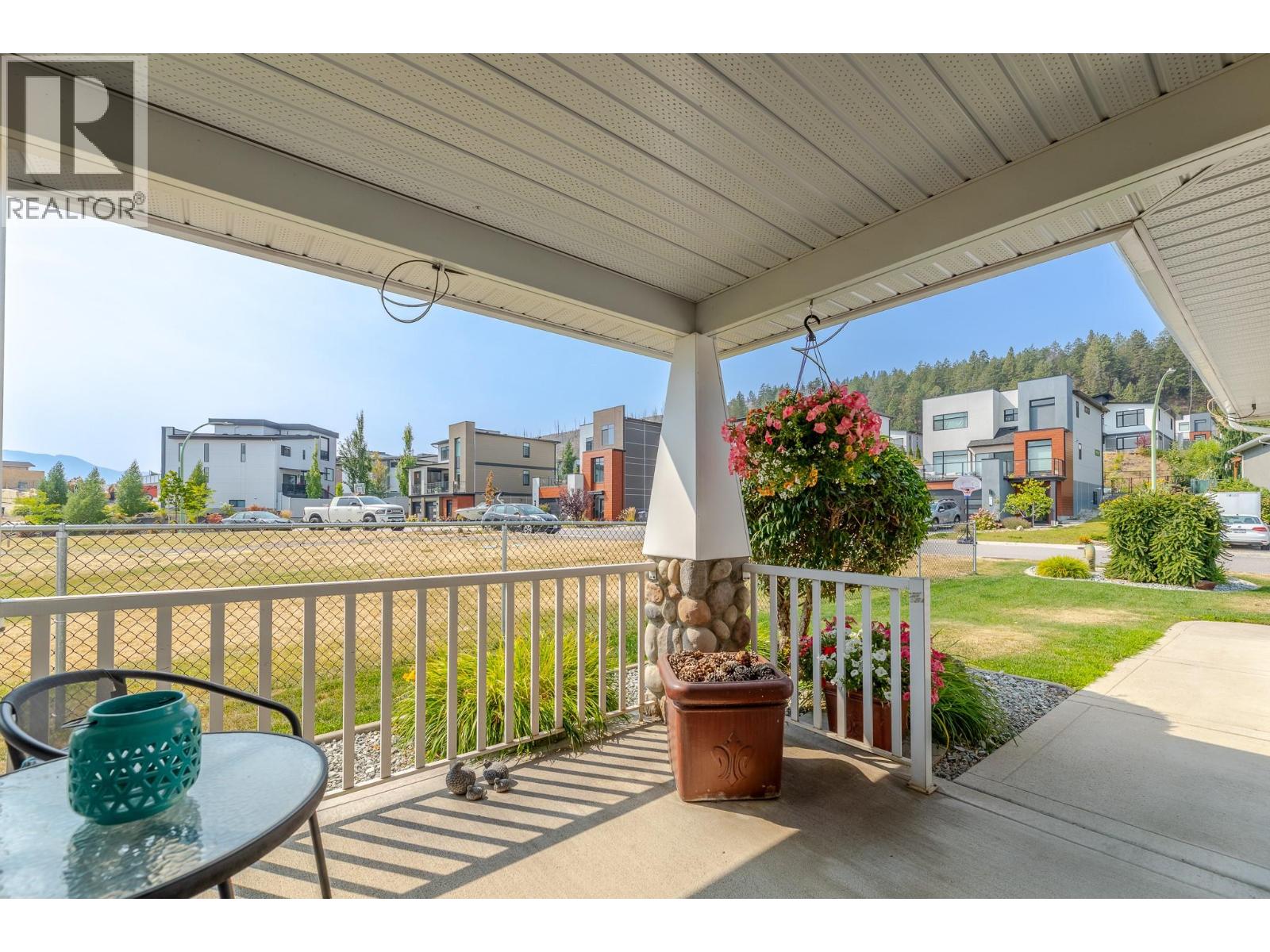3689 Morningside Drive - Image 35