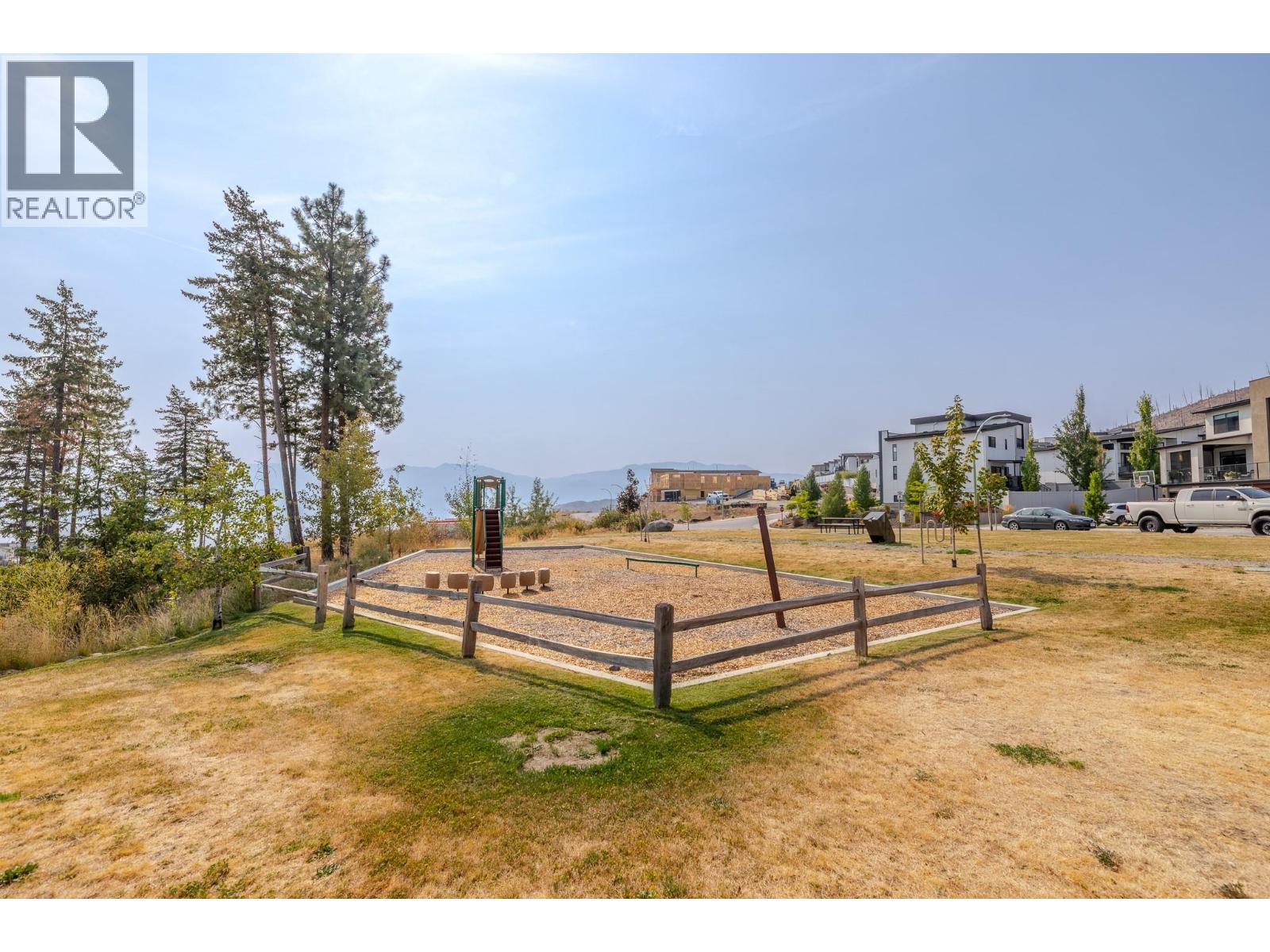 3689 Morningside Drive - 39