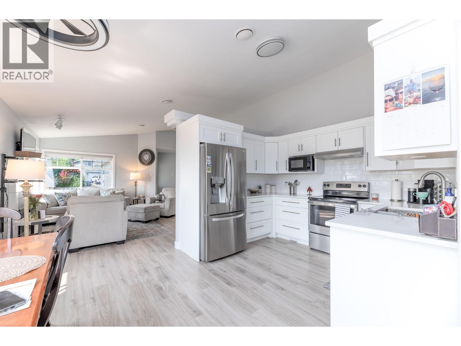 3689 Morningside Drive - 9