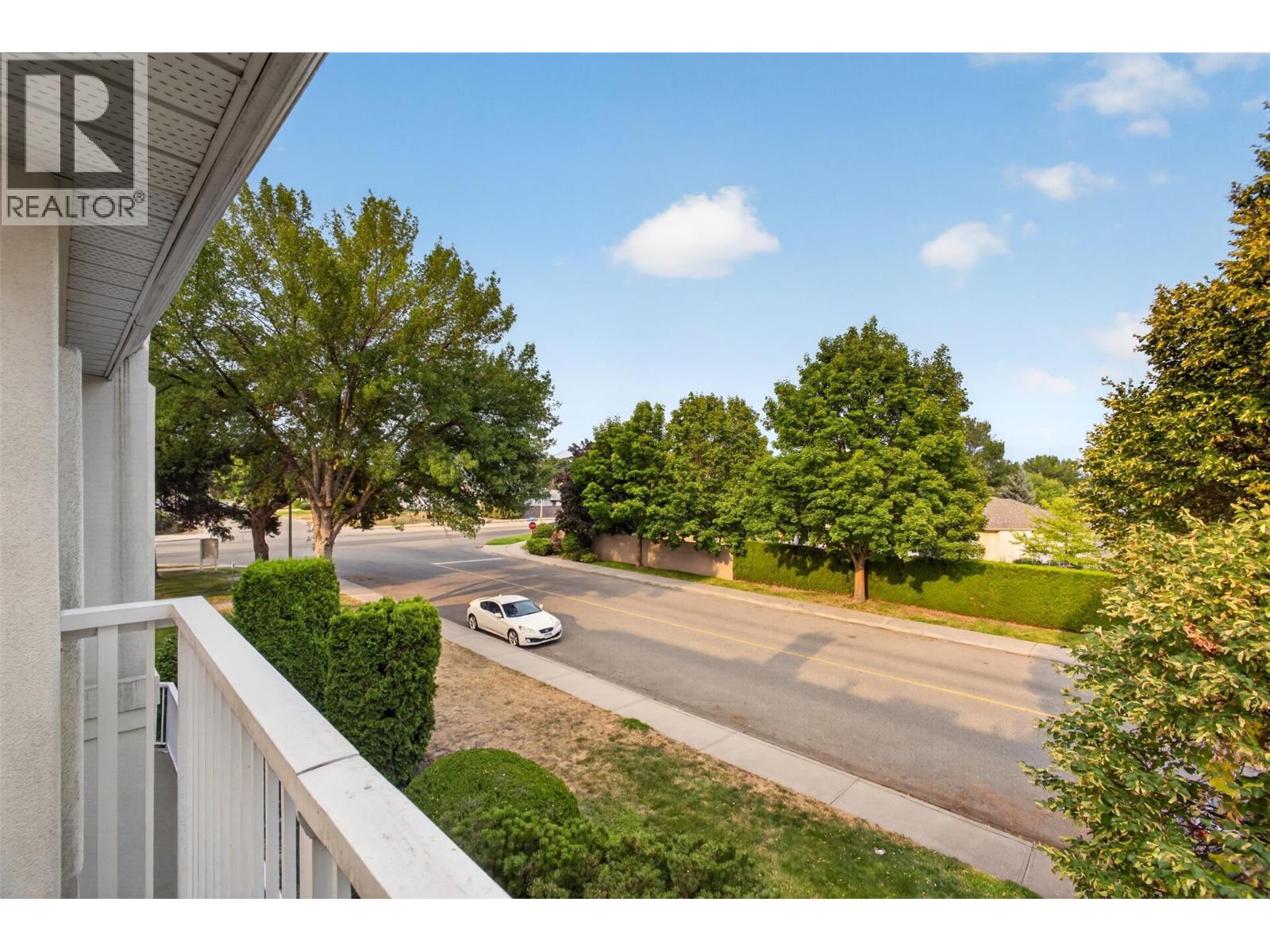 205 2350 Stillingfleet Road, Kelowna