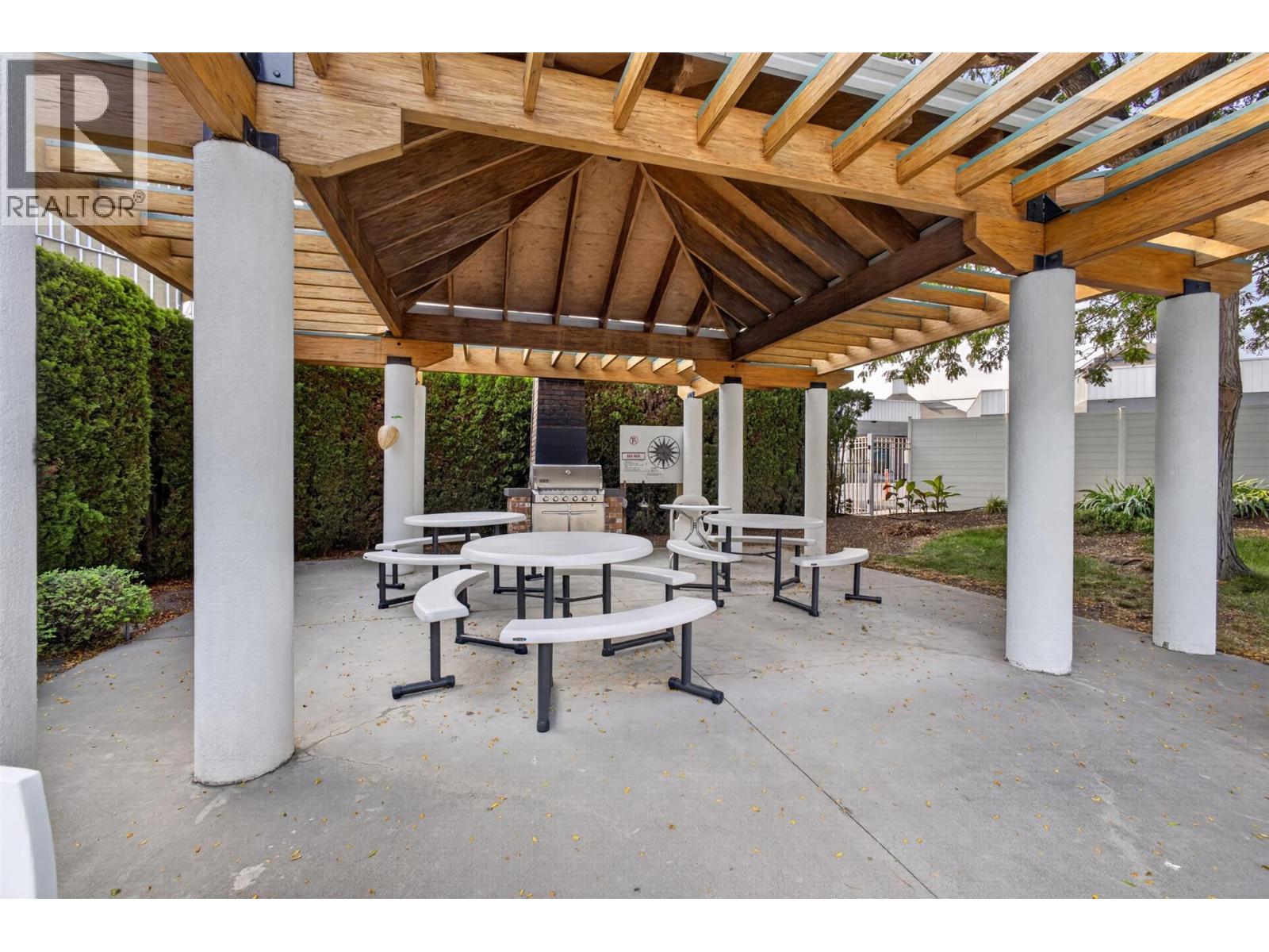 205 2350 Stillingfleet Road, Kelowna