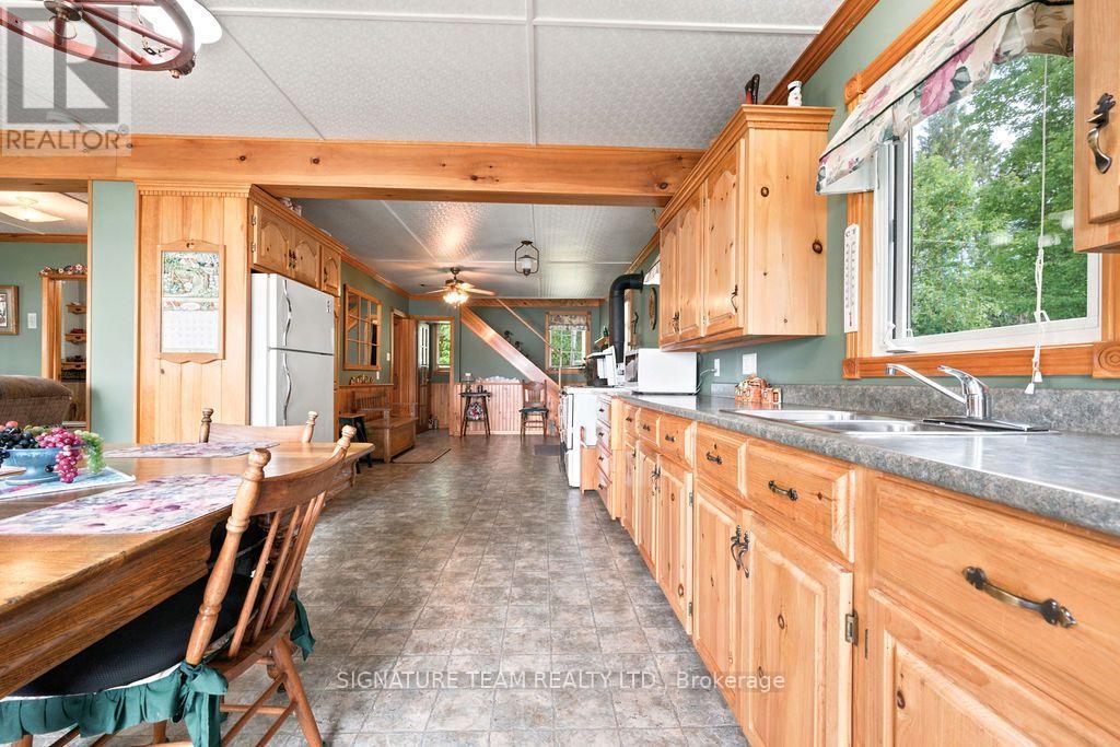 42 RUTZ LANE - Image 8