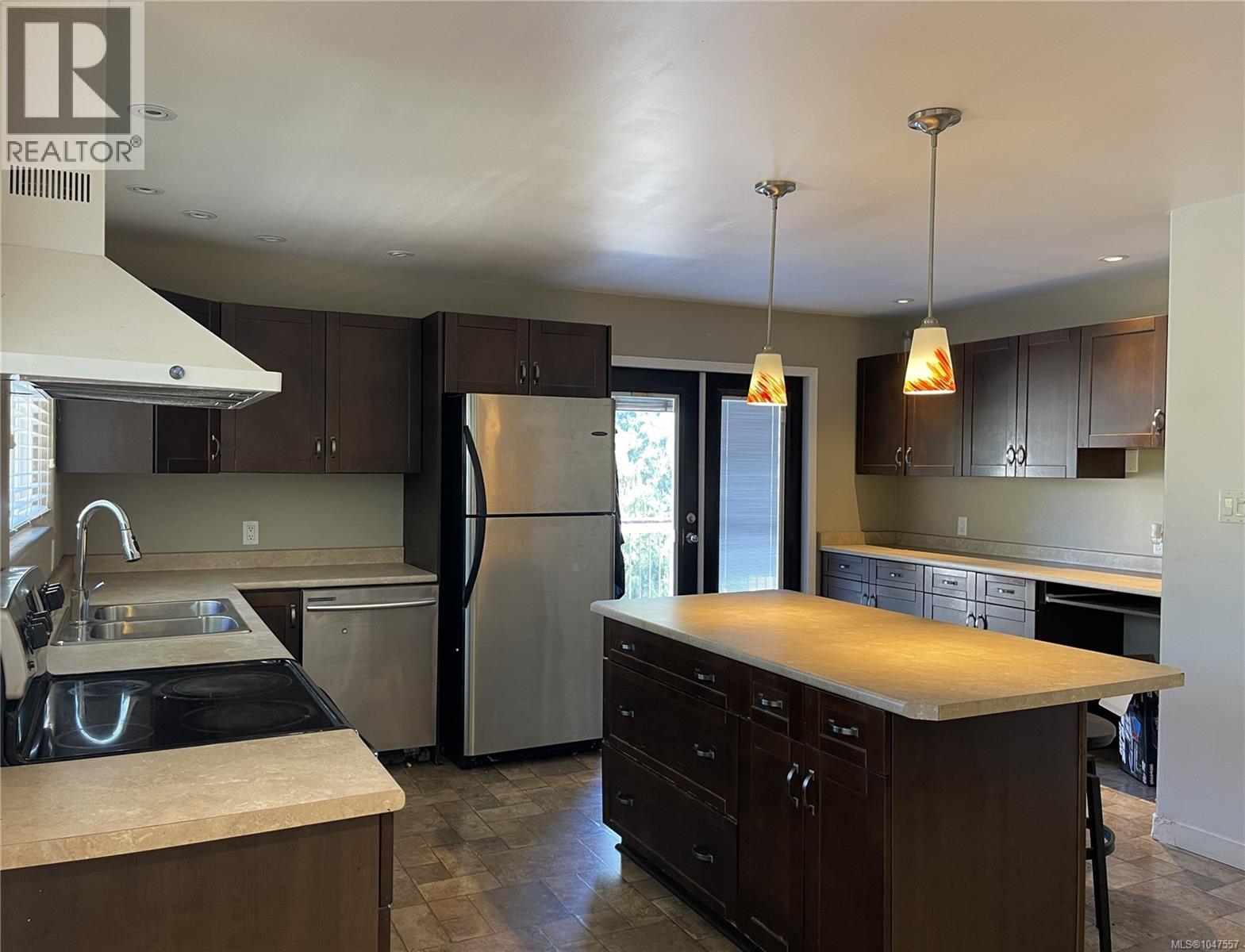 921 Coburn Pl - Image 7