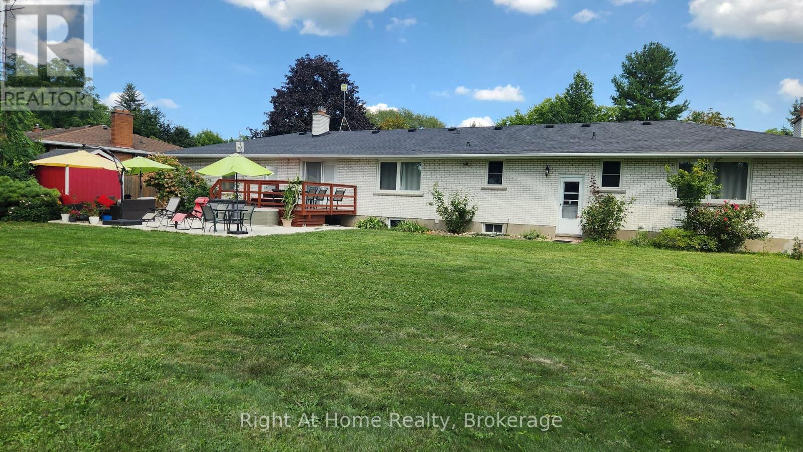 15414 NIAGARA PARKWAY - 5