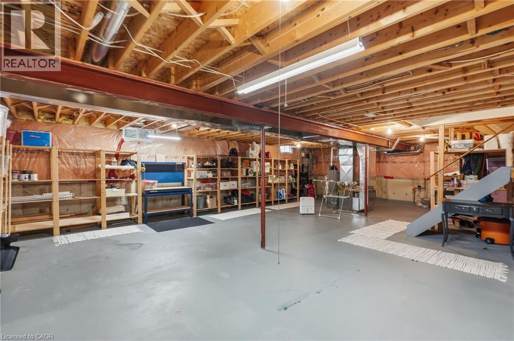 64 REDFERN Avenue - Image 39