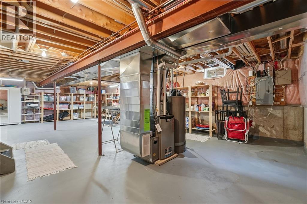 64 REDFERN Avenue - Image 40