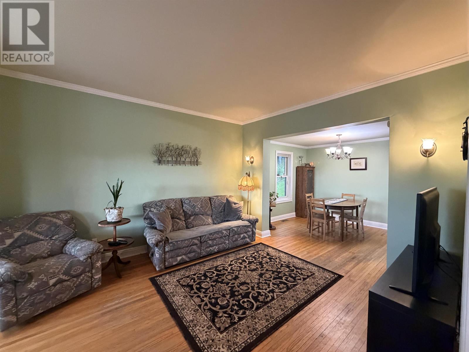 512 Third Street South - 17