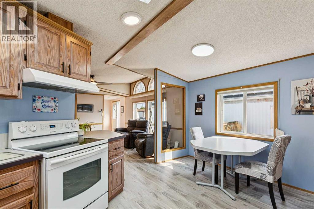 25 Erin Woods Circle SE - 11