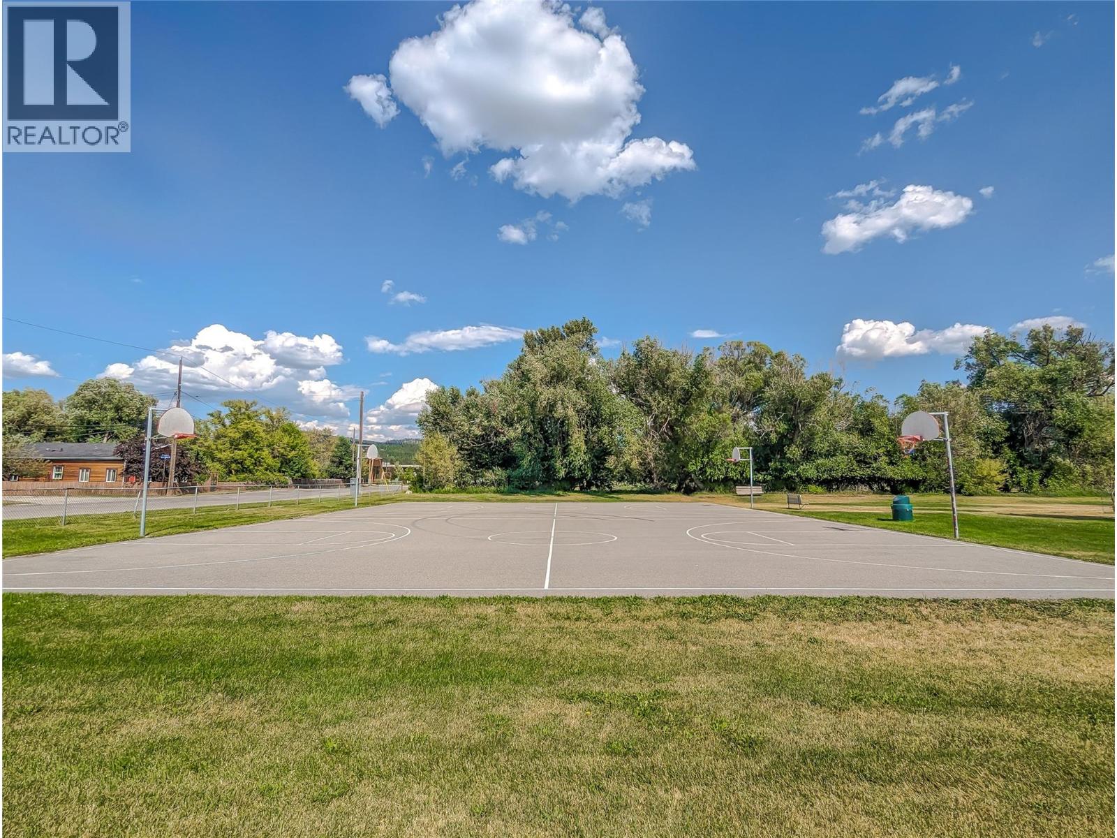 606 18TH Avenue N Unit# 403, Cranbrook