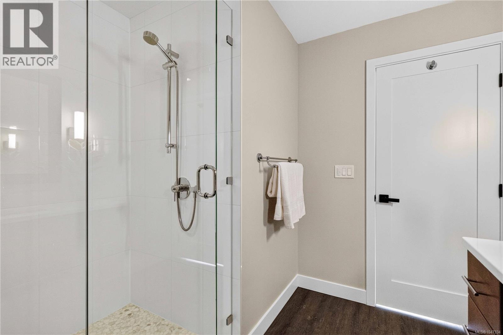 #601 288 ELTHAM Rd - Image 33
