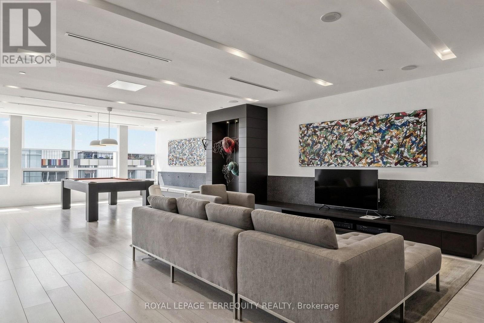 #415 55 REGENT PARK BOULEVARD - Image 37