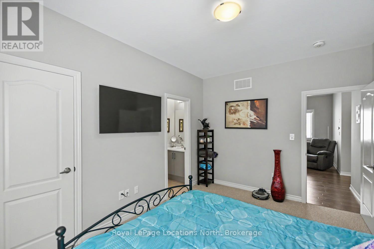 214 SPRINGFIELD CRESCENT - Image 13